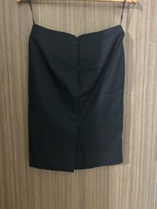 Chic Black Pencil Skirt