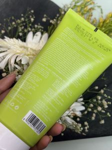 Dot &amp; Key Cica Calming Face Wash