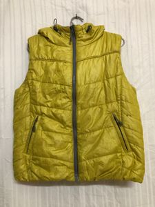 Basic House Yellow Sleeveless Jacket
