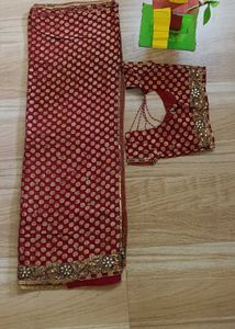 Cute heavy Saree with fancy blouse