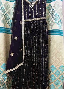 New Designer Partywear Gown 40&#34;