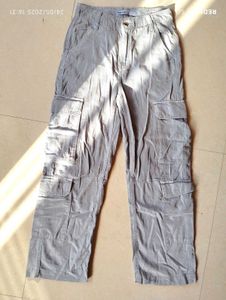 Bershka Cargo