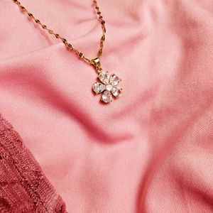 Floral White Diamond Necklace