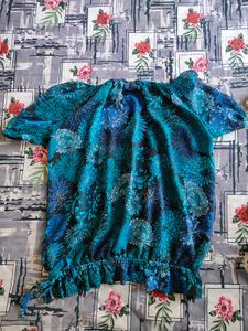 Floral Print Top (also wear as off shoulder)