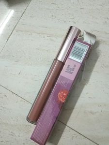 3 Items PARUL GARG Matte Liquid Lipstick