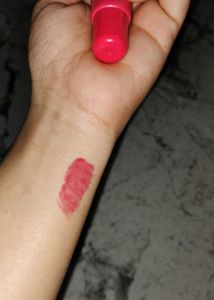 Dot &amp; Key Lip Balm SPF50