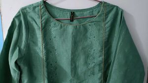 Green Embroidered Kurta