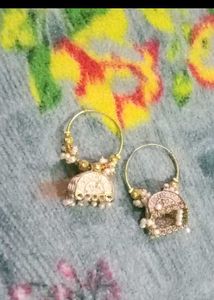 Earings