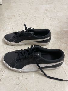 Puma Black Sneakers UK 8 (Slightly Used)