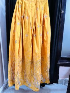 Very Pretty Ethnic Skirt🕊️❤️