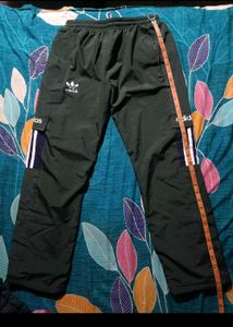 Adidas Track Pants 💵💵💵