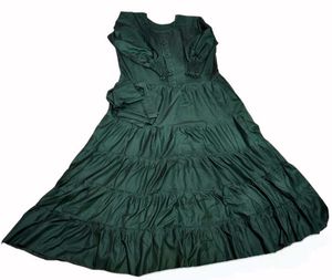 🆕 Elegant Emerald Green Tiered Abaya, Burqua