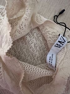 ZARA LACE KNIT TOP