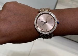 Michael Kors Analog Rose Dial Women&#39;s Watch - MK31