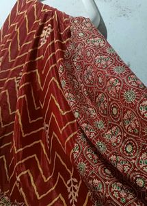 S11 Beautiful Printed Saree With Atteched Blouse