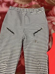 T-shirt Wit Pant For Girls