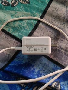 supervooc 80W adapter with cable