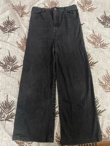 Baggy Black Jeans