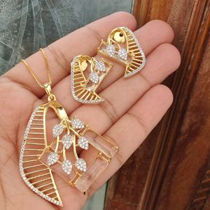 Elegant Gold Plated Jewelry Set