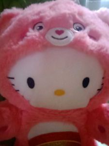 Hello kitty plushie