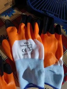 Safety Hand Gloves Orange And Black