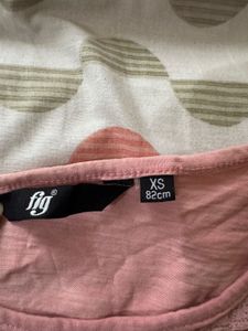 💖 Pink Top 💖