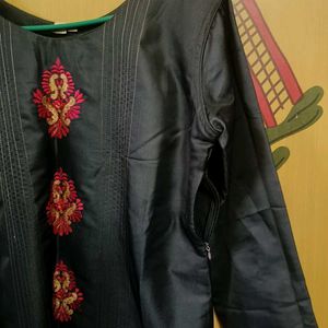 Black  Embroidered Kurta set