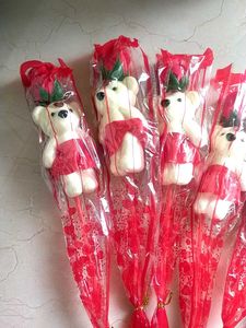 Teddy Bear Rose Bouquet Pack Of 7