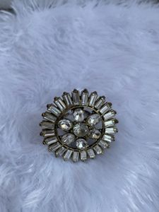 Statement Ring with Crystals