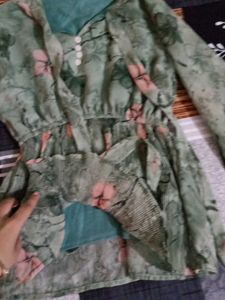 Floral Print Green Top
