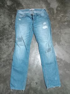 Damage Jeans