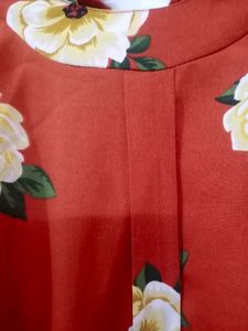 FLORAL TOP FORMAL WEAR