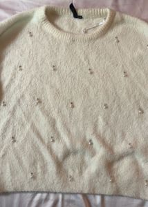 Cute Beeded Sweater + 1 Free T-shirt