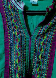 Green Embroidered Kurta 🔖
