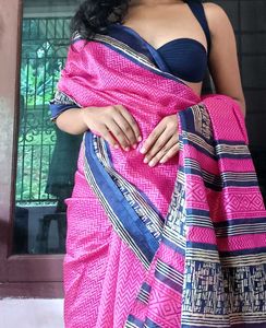 Pink Zigzag Saree with Navy Border