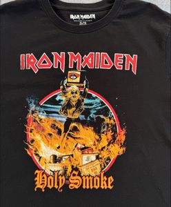 Iron Maiden Holy Smoke T-Shirt XL