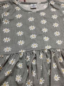 Black And White Tops💌