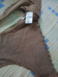 H.M Cute Brown Sleeveless Top