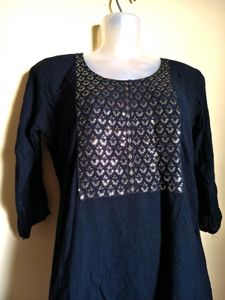BOGO🎁Buy One Get 1 Free🎁Size Small Black Kurta