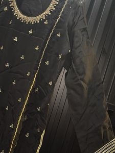 Elegant Black Kurta Set With Inner Inside