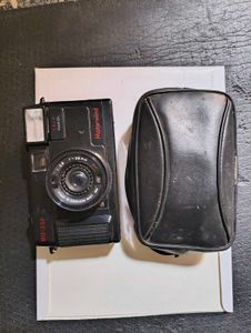 Vintage Yashika MD-35F Motorwind Camera