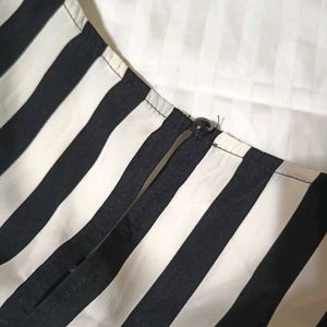 Black And White Striped Top For Women