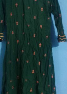 Amayra || Green Kurta || Good (Only 2 Times Used)