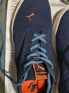 Puma Sneakers