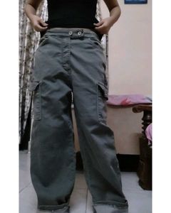 **SHORT TIME SALE** Combat Kiss Baggy Cargos
