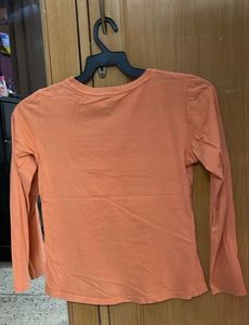 Girls Long Sleeves T-shirt