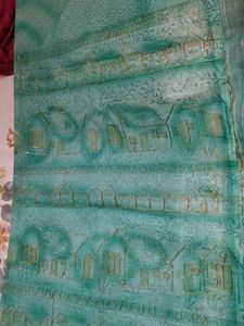 i am selling brand new saree