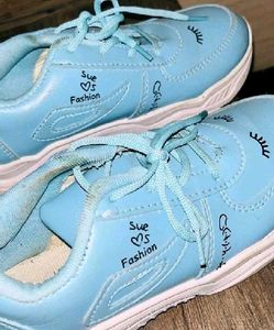 Light Blue &#34;Sue Fashion&#34; Sneakers UK5