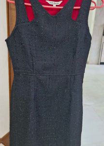 Latin Quaters Black Dress with Cutout Shoulders