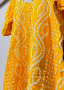Yellow  bandhani  Kurta